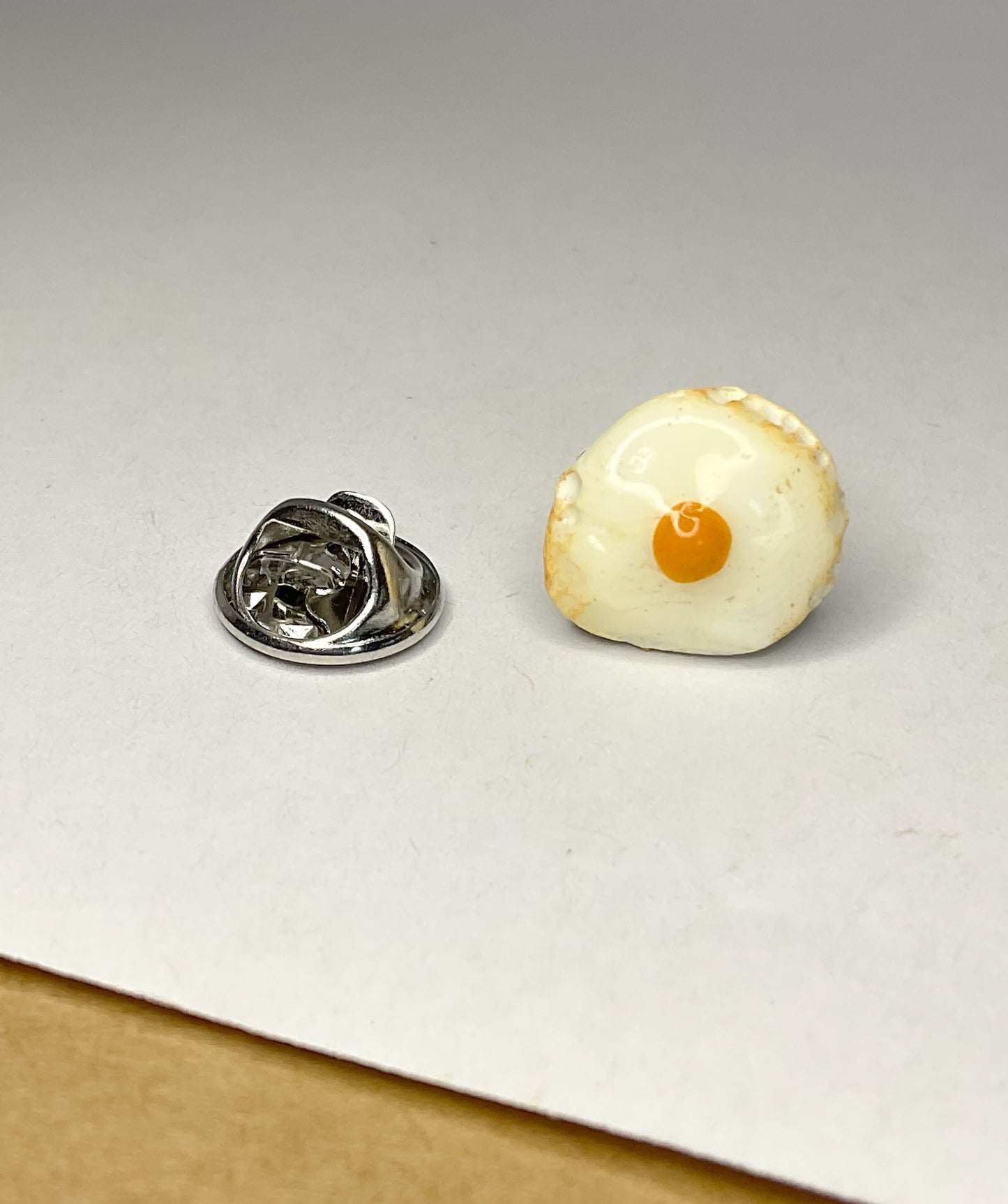 Egg Pin