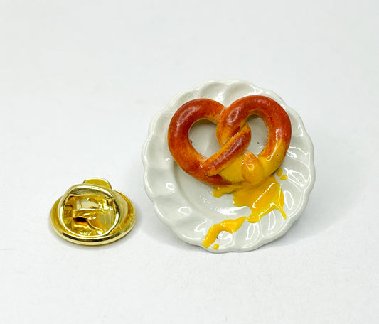 Pretzel Plate Pin