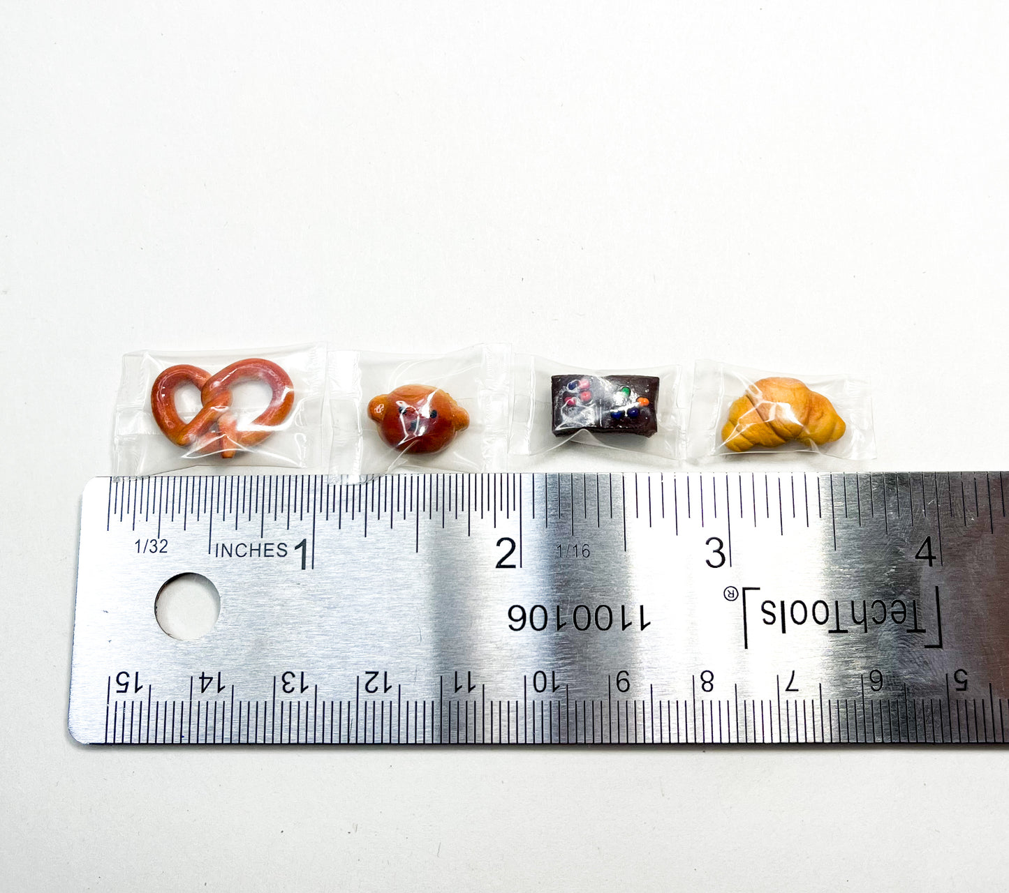 Packaged Pastry Miniatures