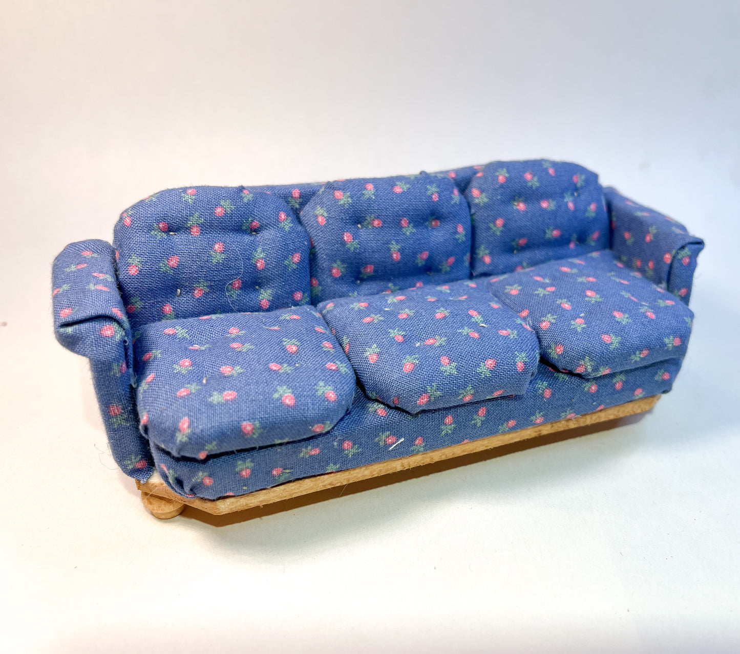 Strawberry Large Couch