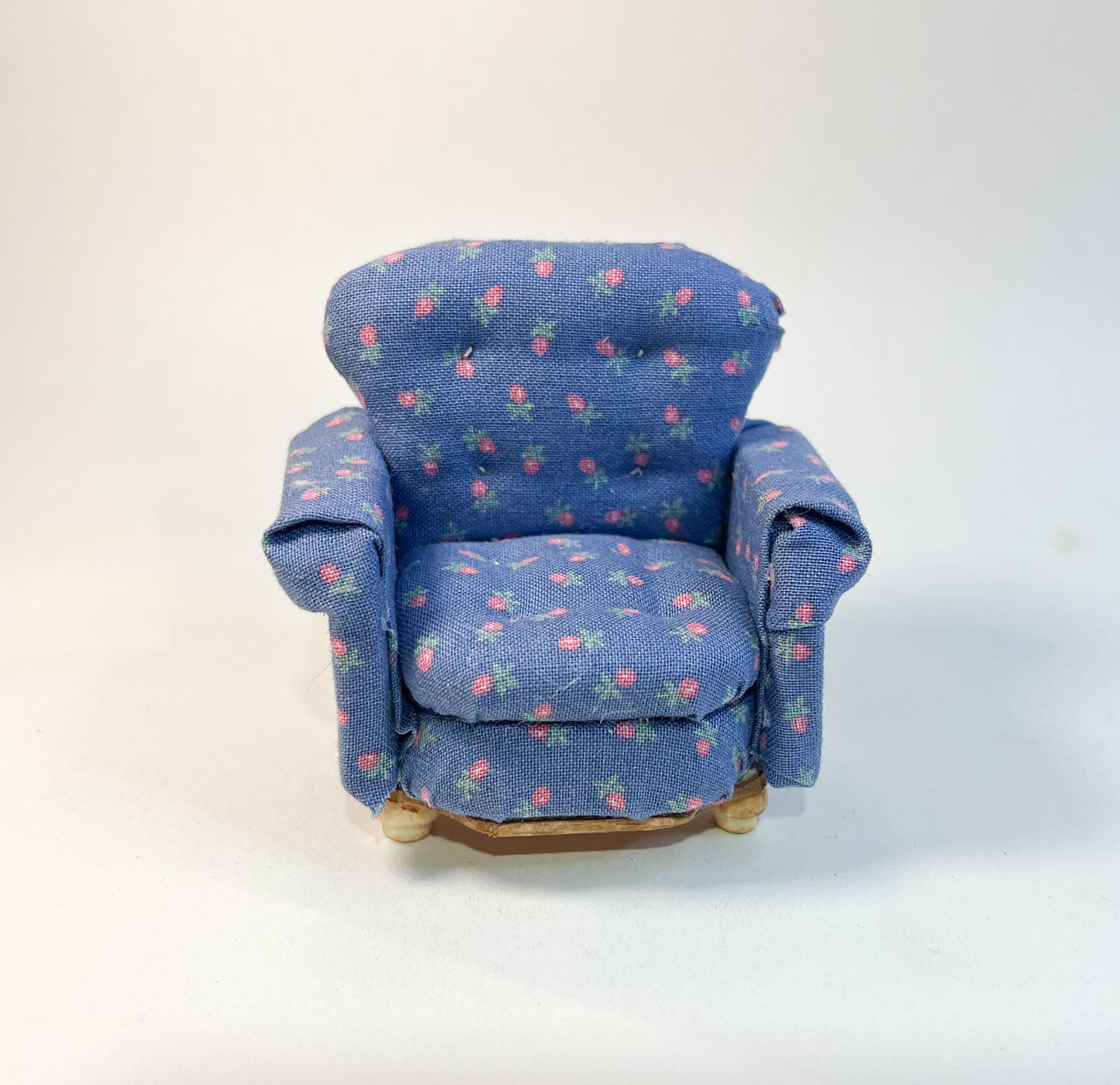 Strawberry Sofa Chair