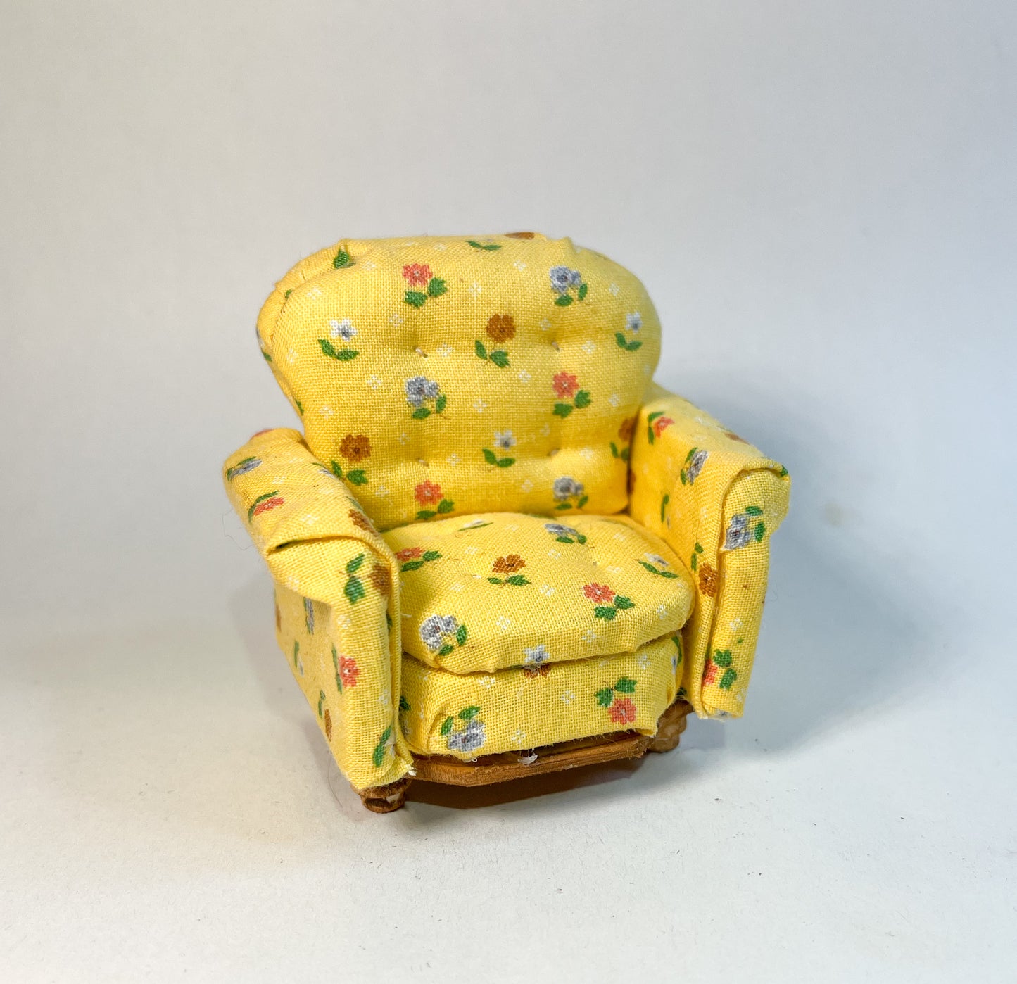 Yellow Sofa Chair (Tufted)